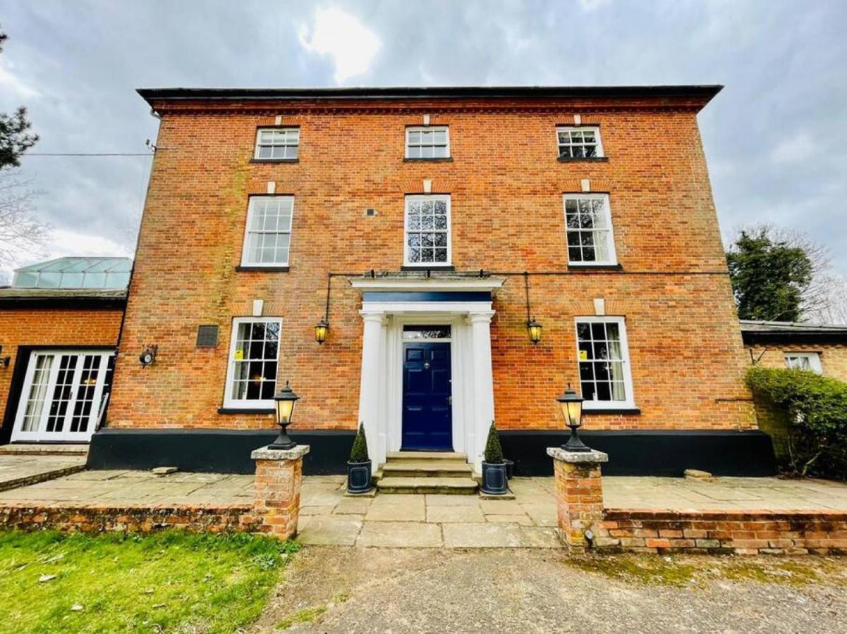 Lydney House Swaffham Sleeps 22 Villa Eksteriør bilde