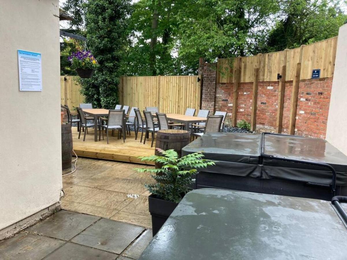 Lydney House Swaffham Sleeps 22 Villa Eksteriør bilde
