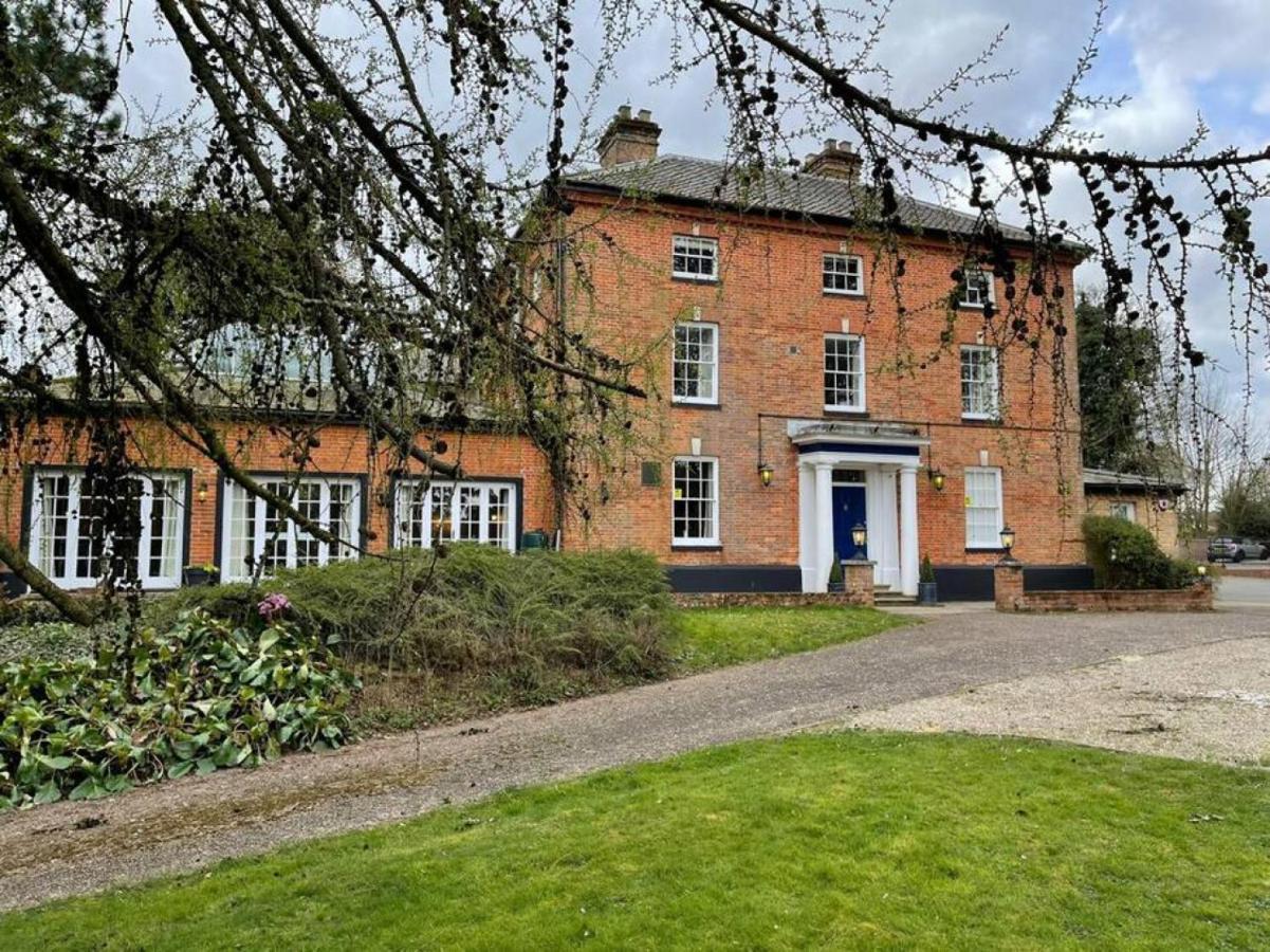 Lydney House Swaffham Sleeps 22 Villa Eksteriør bilde