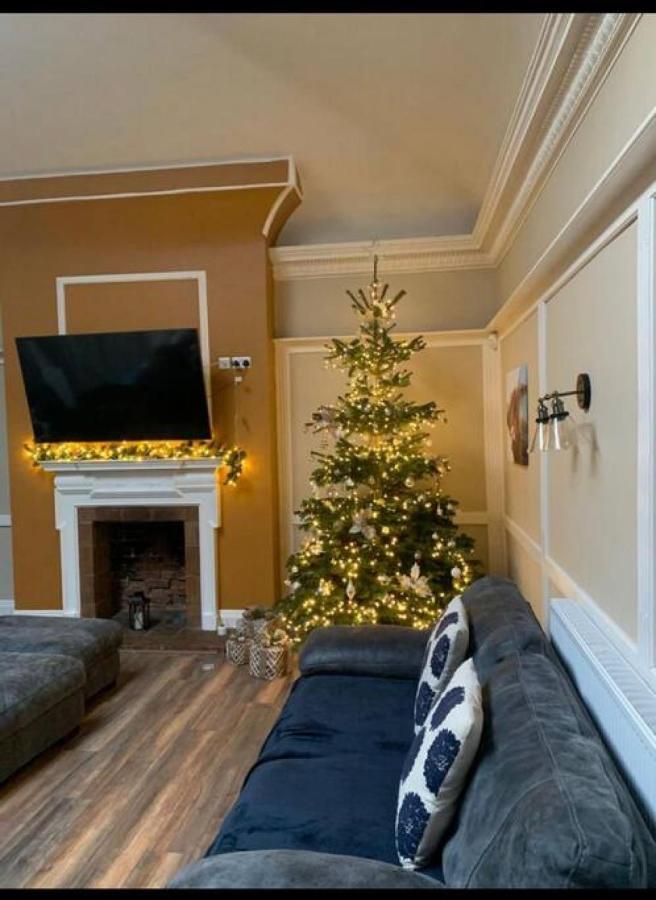 Lydney House Swaffham Sleeps 22 Villa Eksteriør bilde